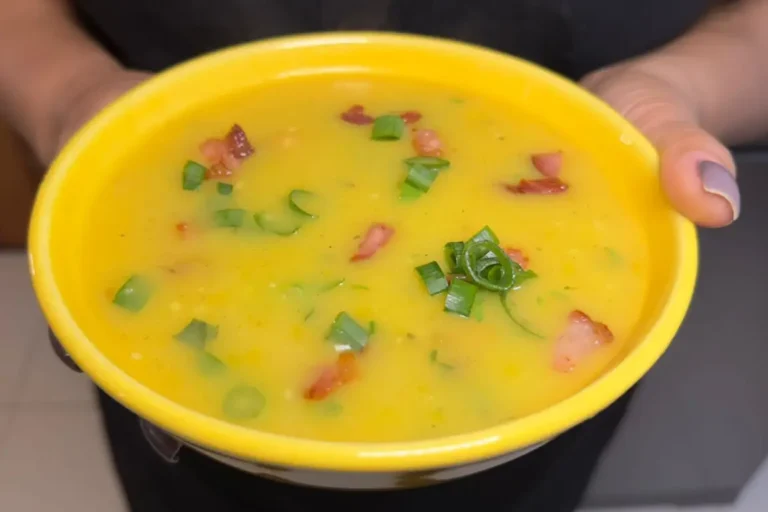 Caldo de Batata com Mandioquinha e Bacon: Receita Fácil e Cremosa